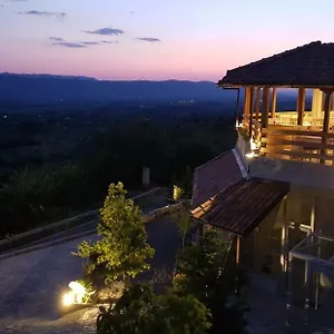 Séjour à la ferme Hylli I Drites, Lezhë